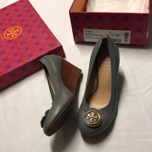 Tory Burch quarry rock/dark quarry